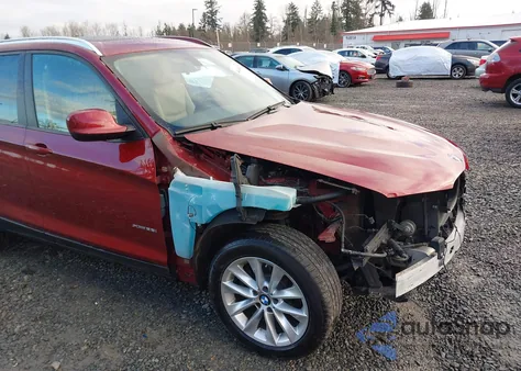 2014 BMW X3 xDrive28I z USA, uszkodzony, nr VIN 5UXWX9C53E0D39085